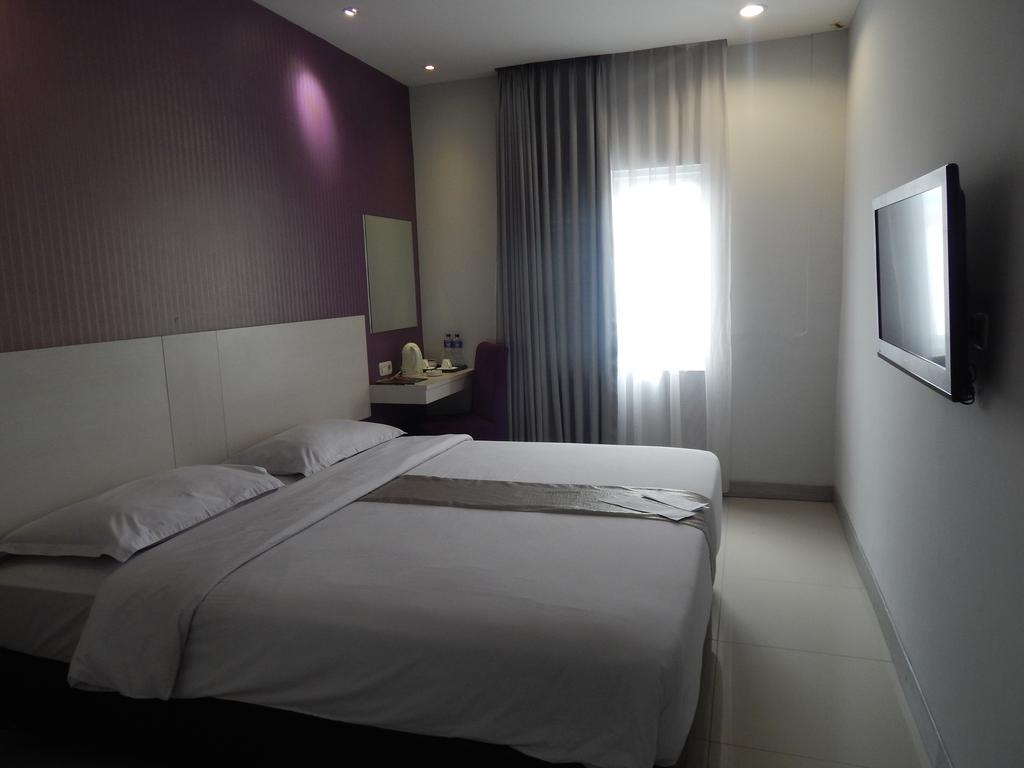 Vio Surapati Bandung Hotel Exterior foto
