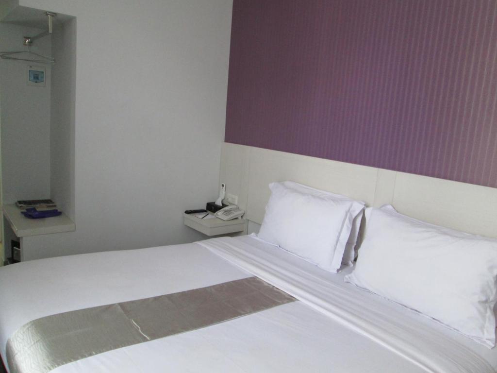 Vio Surapati Bandung Hotel Exterior foto